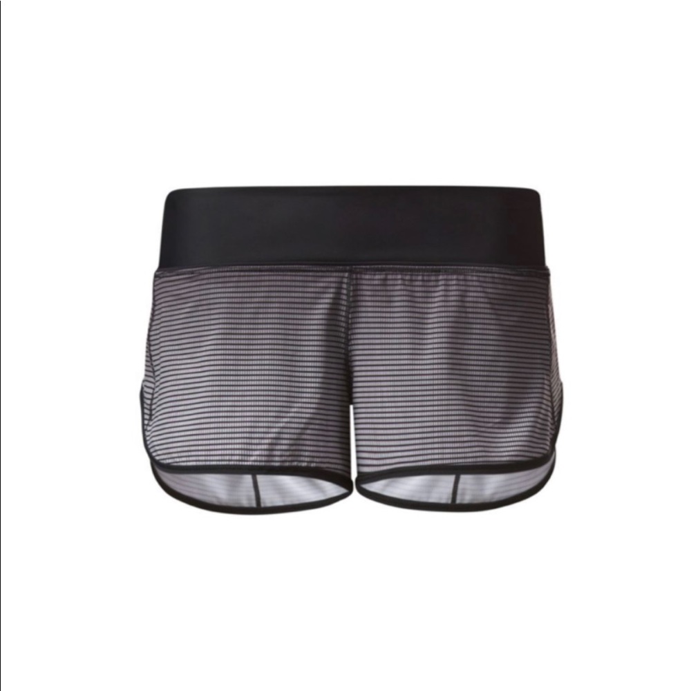 Lululemon H2O Speed Shorts Size 4 EUC